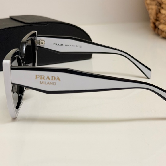 Prada Cateye PR 15WS 09Q550 Black White , Women Sunglasses AUTHENTIC !!! main image 6